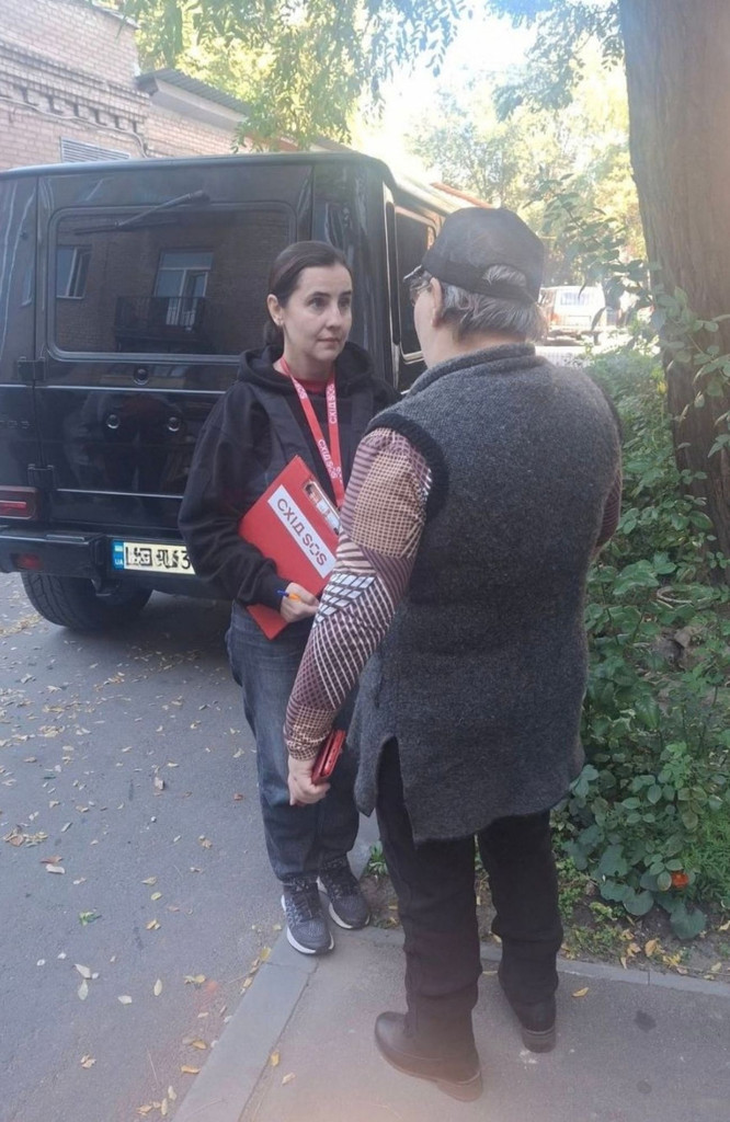 «Люди були у відчаї, адже навіть після переїзду знову опинилися в небезпеці»: команда БФ «Схід SOS» підтримала запорожців після ворожої атаки | БФ «Схід SOS», картинка №8