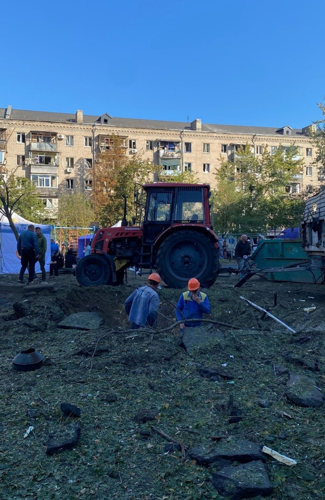 «Люди були у відчаї, адже навіть після переїзду знову опинилися в небезпеці»: команда БФ «Схід SOS» підтримала запорожців після ворожої атаки | БФ «Схід SOS», картинка №7